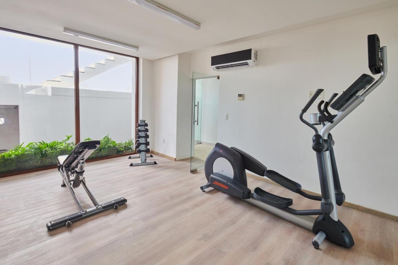 Hotel Luxury Patio Azul (Adults Only) بويرتو فالارتا المظهر الخارجي الصورة Elliptical cross trainer