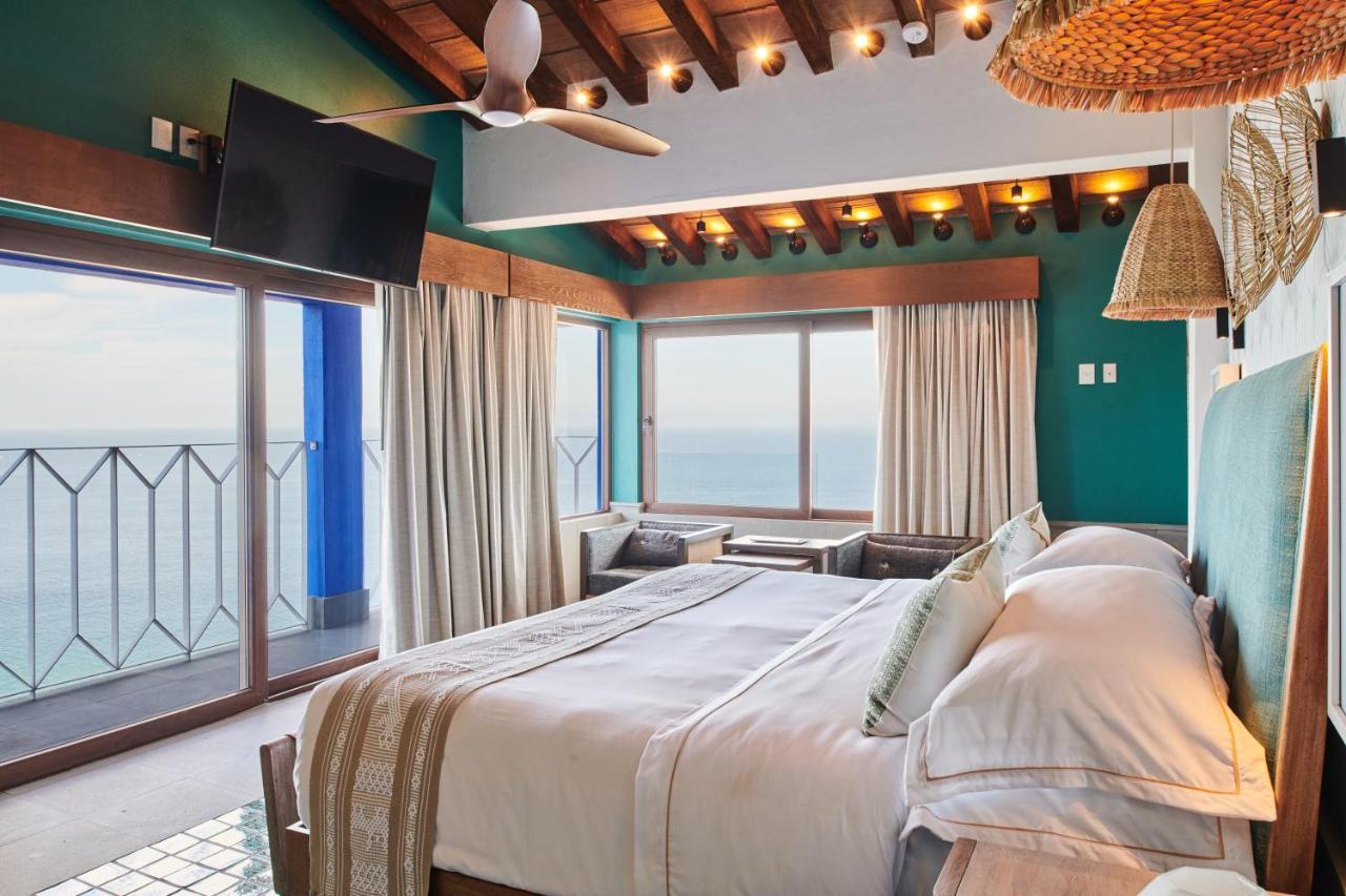 Hotel Luxury Patio Azul (Adults Only) بويرتو فالارتا المظهر الخارجي الصورة Suite at the Hotel