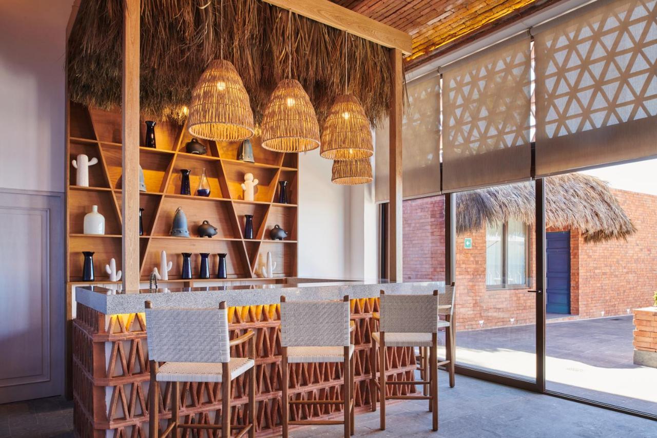 Hotel Luxury Patio Azul (Adults Only) بويرتو فالارتا المظهر الخارجي الصورة The bar at the restaurant